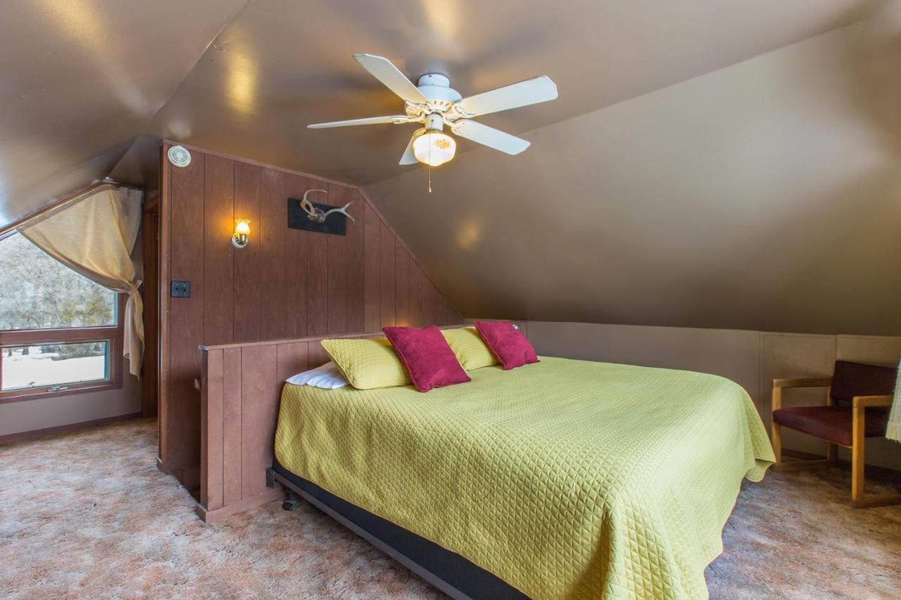 Singer Cabin 2 李奇微 外观 照片